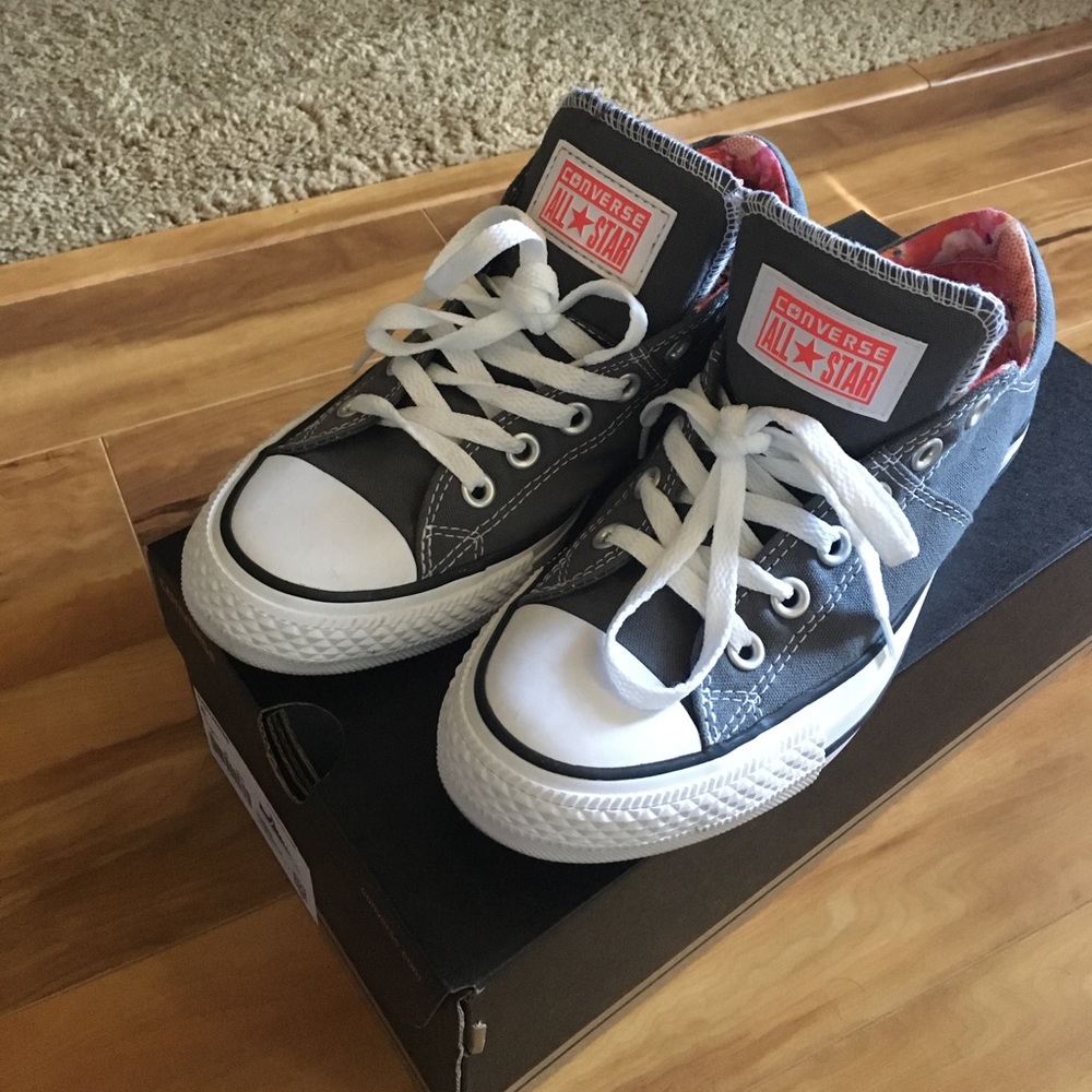 Grey & Pink Converse