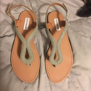 Steve Madden takeaway NEW