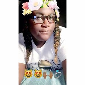 Meet your Posher, Ayana