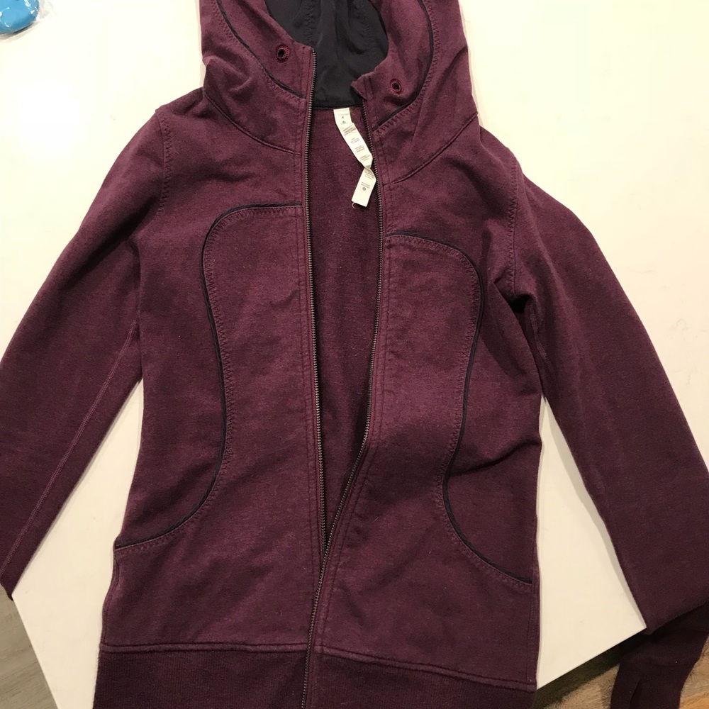 Lulu lemon sweater/ maroon