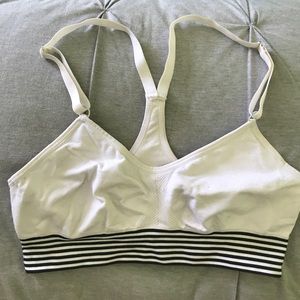 🦄White bralette🦄