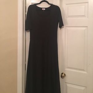 Solid black Lularoe Ana