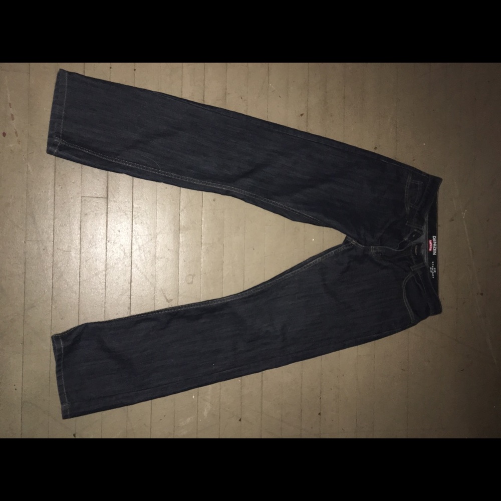34x34 Levi’s 218 Straight Fit.