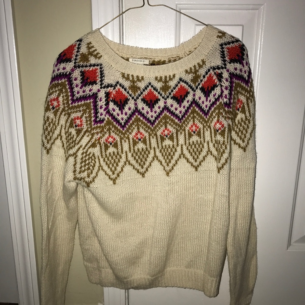 Forever 21 Sweater (never worn)