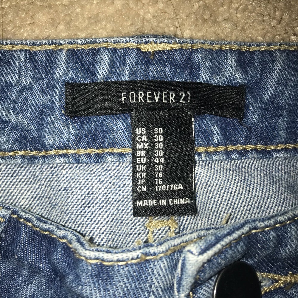 Jeans - Picture 4 of 4