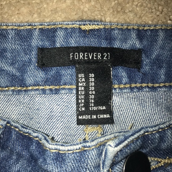 Jeans - Picture 4 of 4