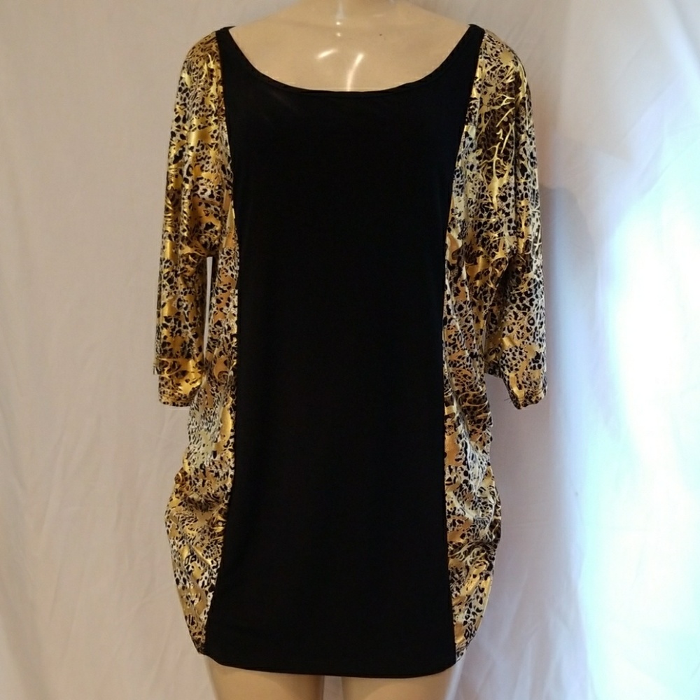 New! Plus size metallic panel top blouse