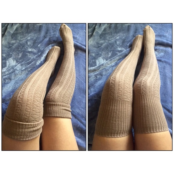 ❄️ Thigh High Stockings 🍂 - Picture 4 of 6