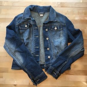 Cropped jean jacket