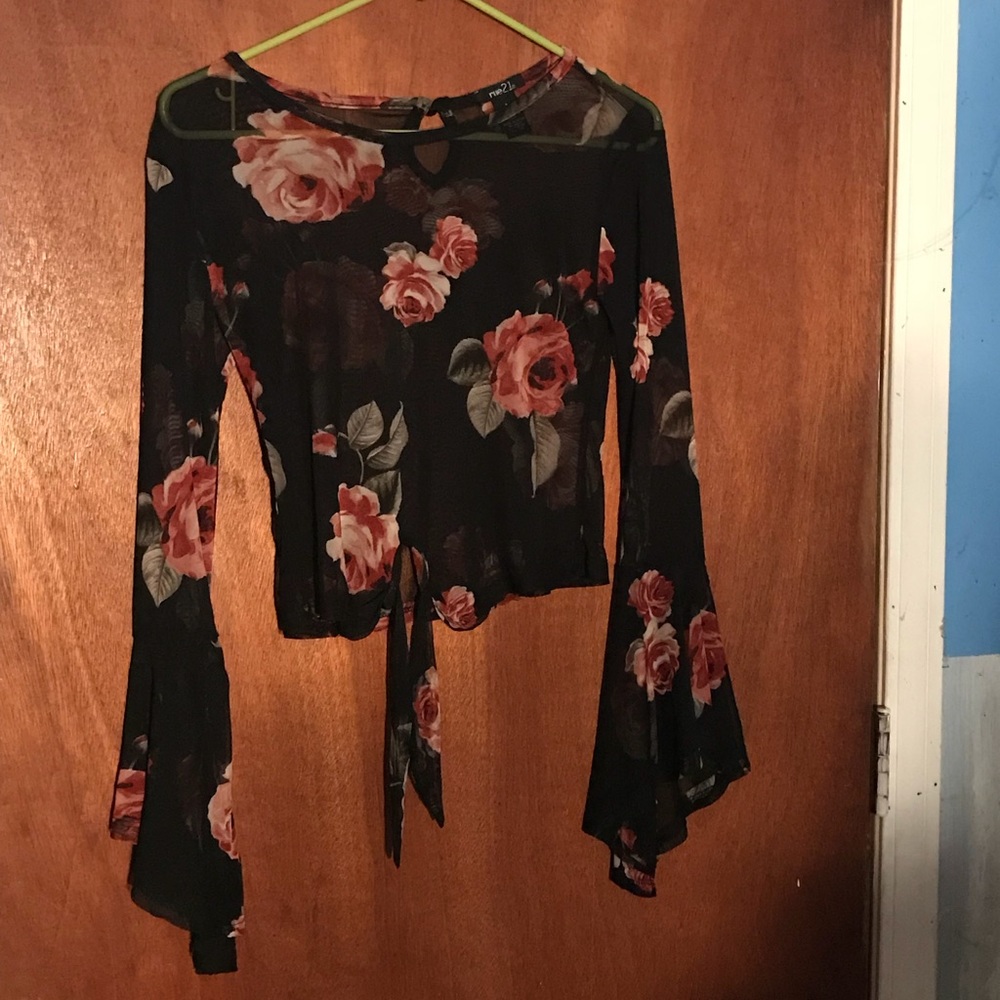Crop top blouse