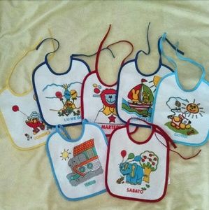 set of 7 bibs