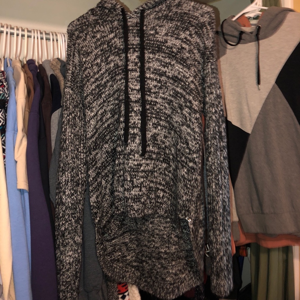 Sweater with hoodie!!!