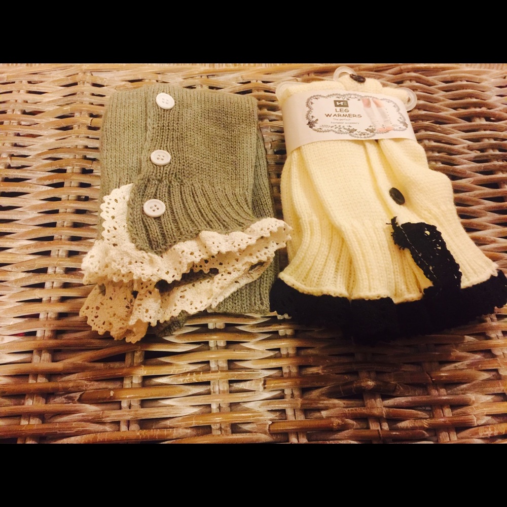 LEG WARMERS