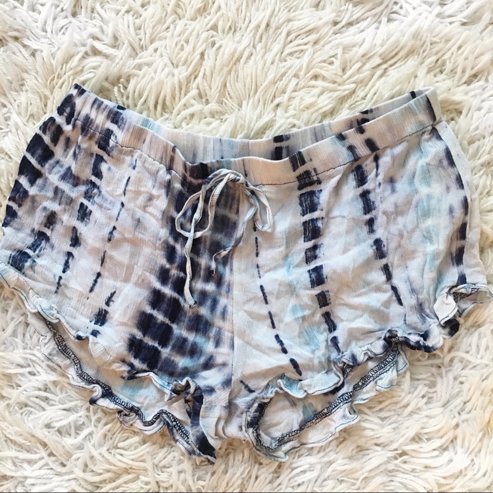TAKIG OFFERS Tie Dye Shorts