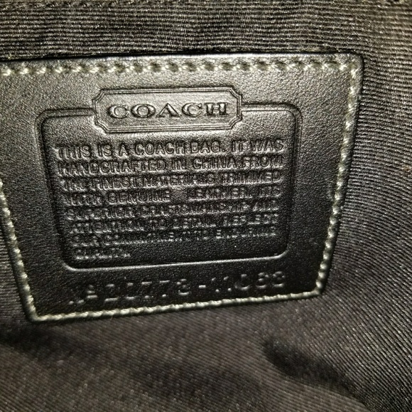 Coach Monogram Satchel - Picture 4 of 8