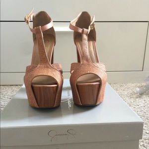 Jessica Simpson chunky heels