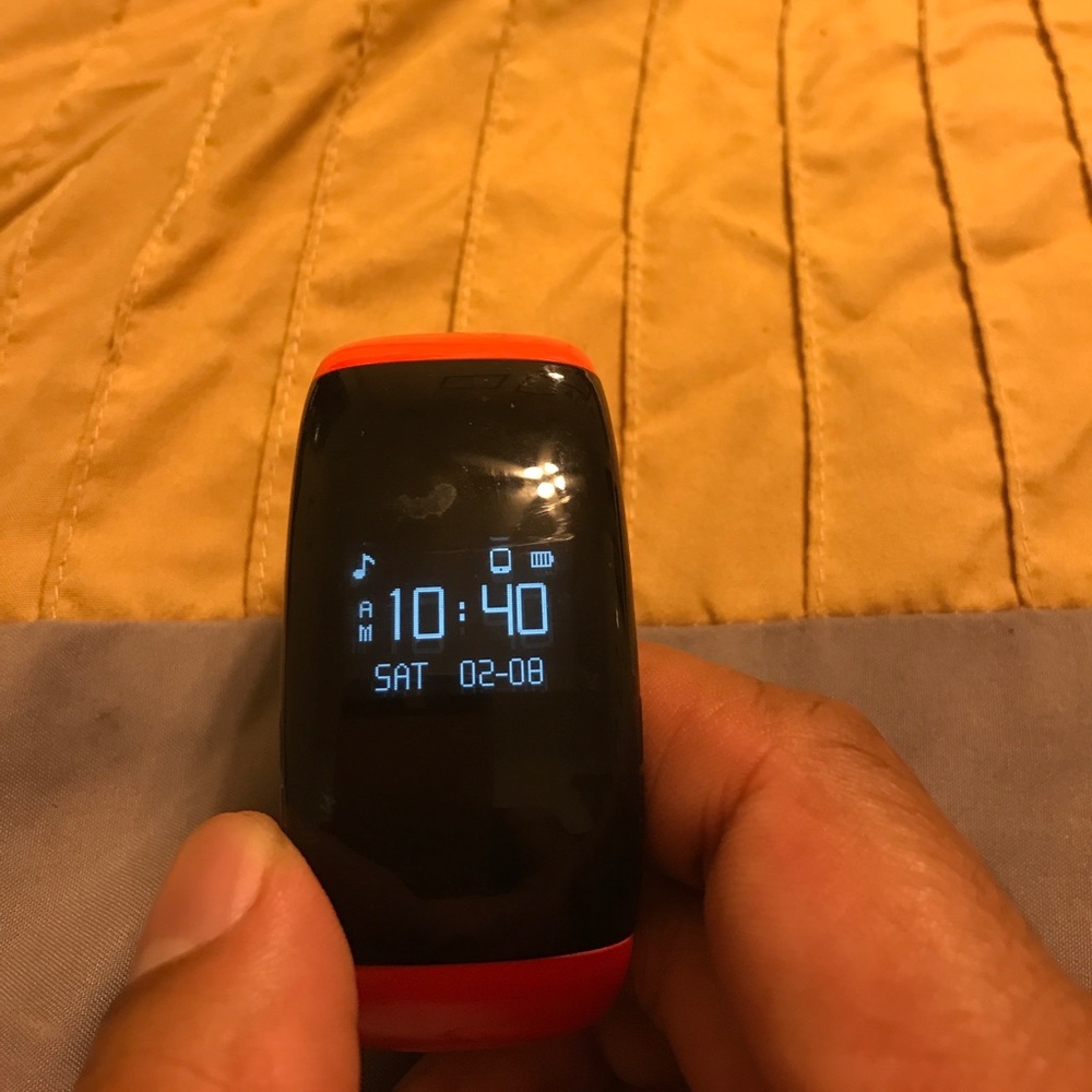 Womens smartwatch