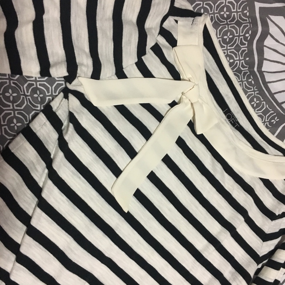 Striped top with bow