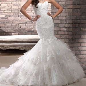 Maggie Sottero Adalee Wedding Dress