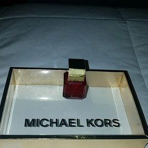 Michale kors perfume