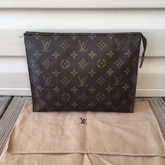 Louis Vuitton Handbags - 💯Authentic Louis Vuitton Toiletry Pouch 26