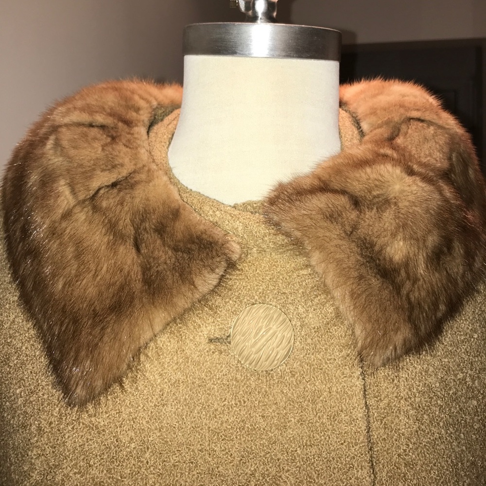 Vintage Topaz Mink Collar Boucle Coat Sz L๐ - Picture 3 of 8