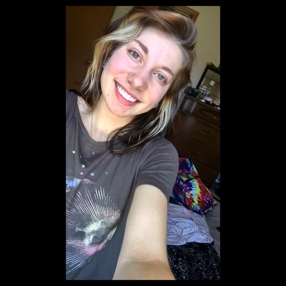 Meet your Posher, Shayla