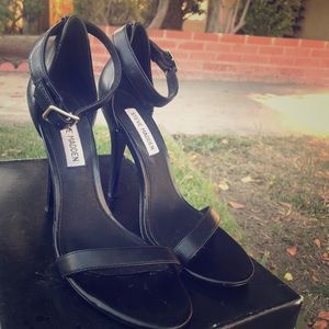 Black Steve Madden heeled sandal