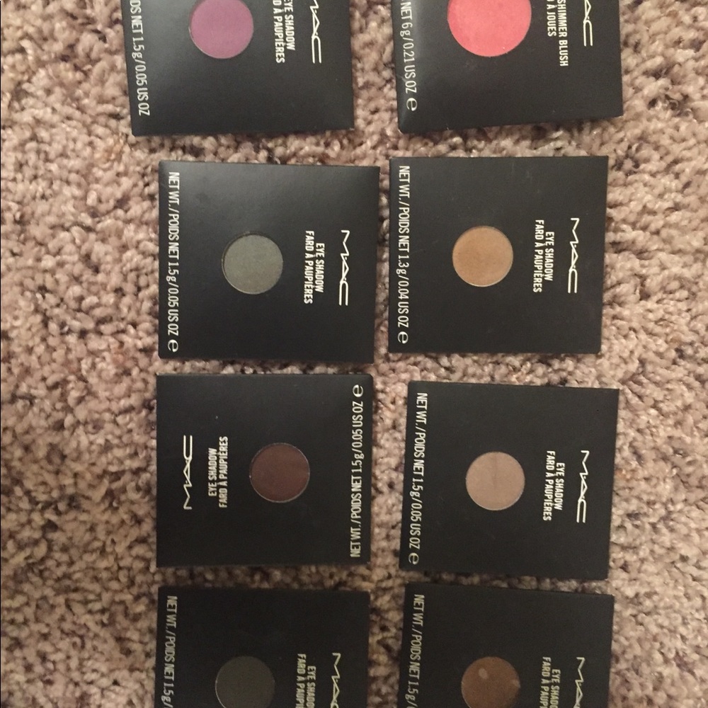 MAC eyeshadow