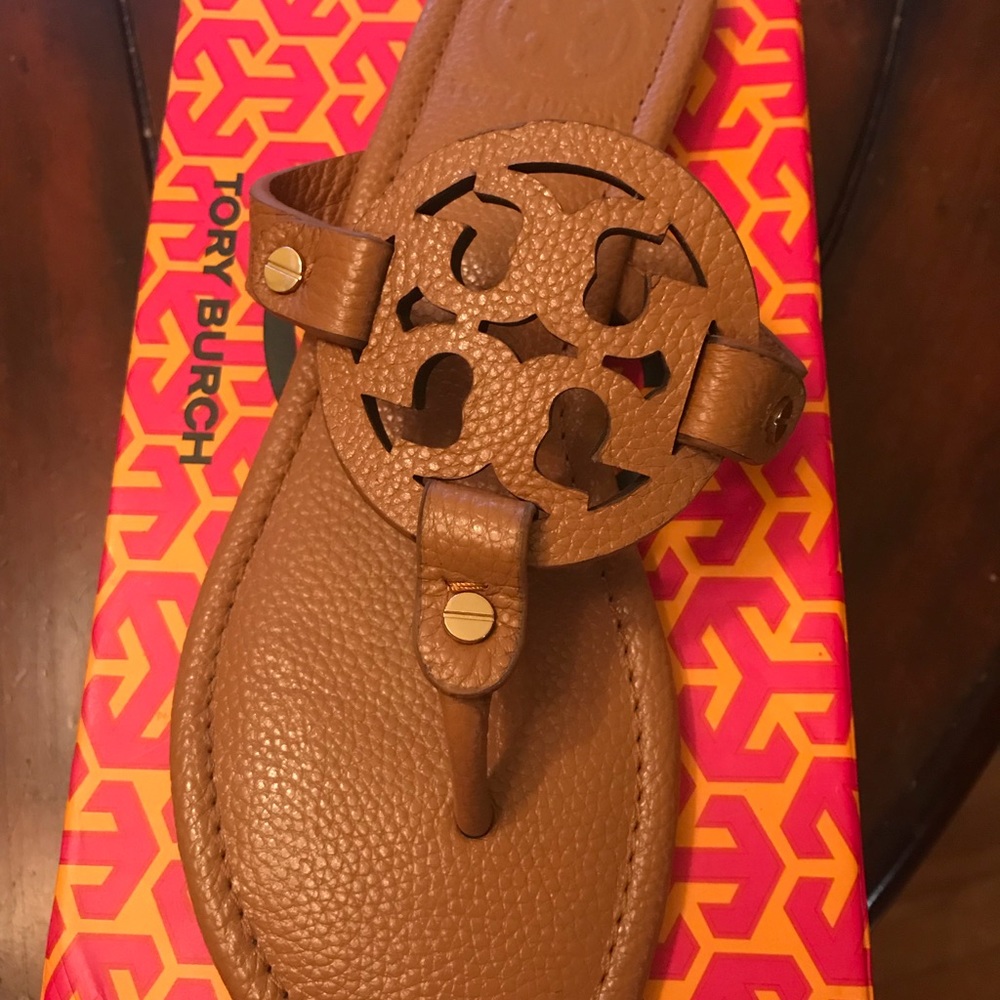 Tory Burch Miller size9
