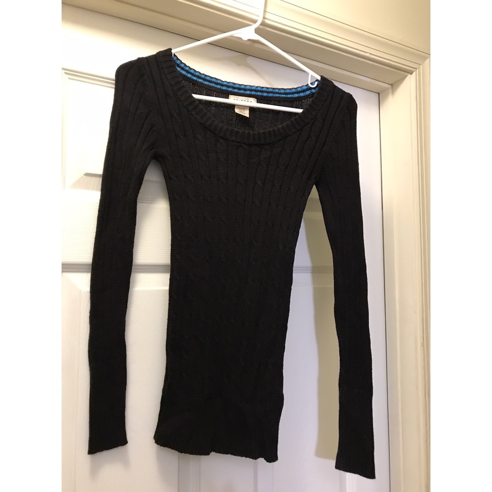 ✨Black Sweater✨