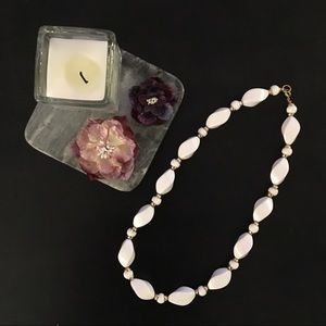 80's Vintage White Necklace