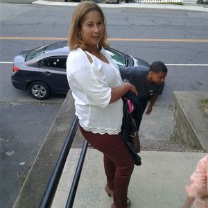 Meet your Posher, Reyna