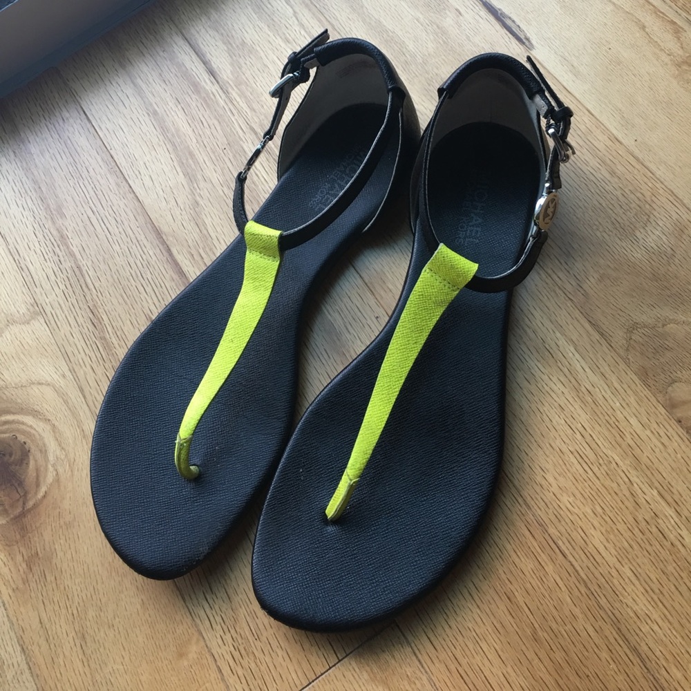 MICHAEL KORS Black and Neon Yellow Sandals!!