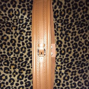 Tan waist belt