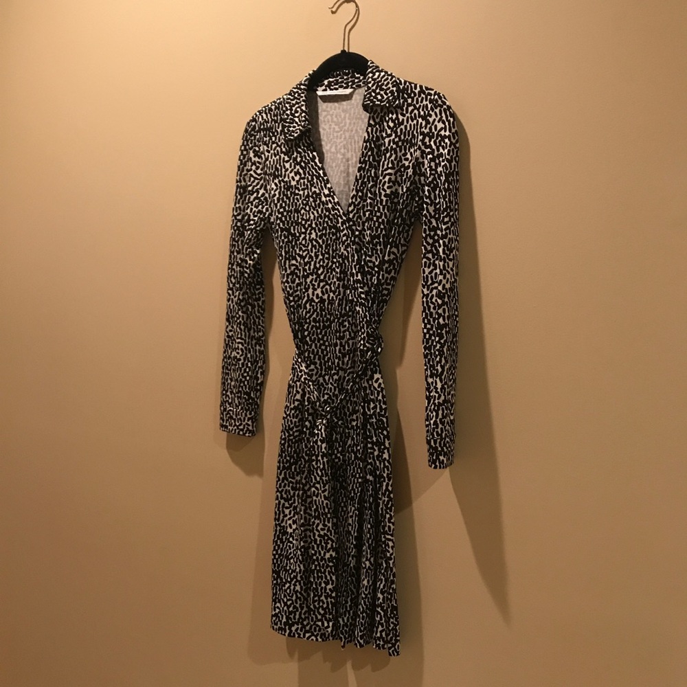 Vintage Diane von Furstenberg Wrap Dress - Pattern