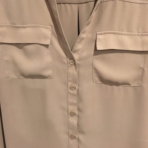 NY&Co Med sleeveless blouse - Picture 3 of 5