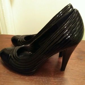 Black Pumps [Stacy] BCBgirls!