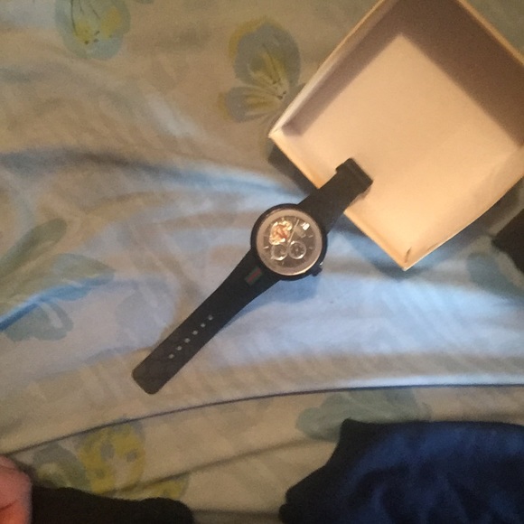 Real Gucci Watch - Picture 2 of 5