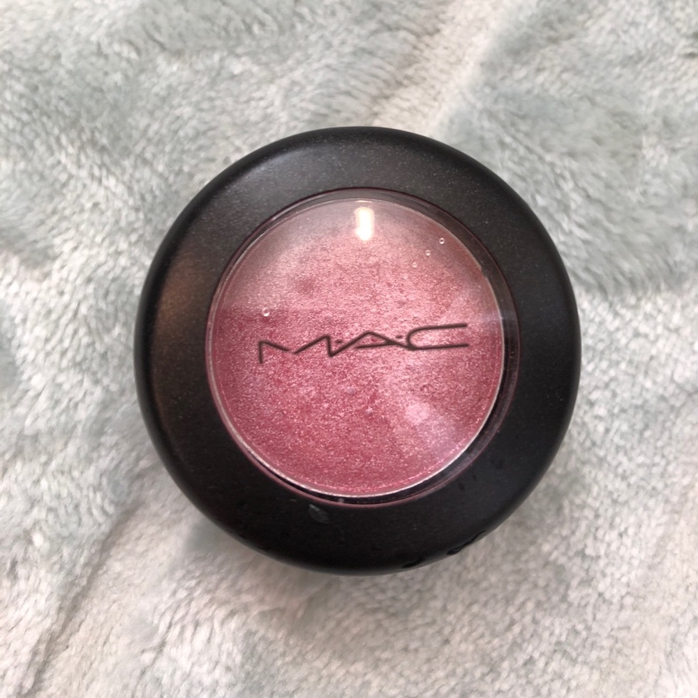 MAC eyeshadow 🎀