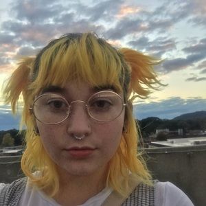 Meet your Posher, Zoe