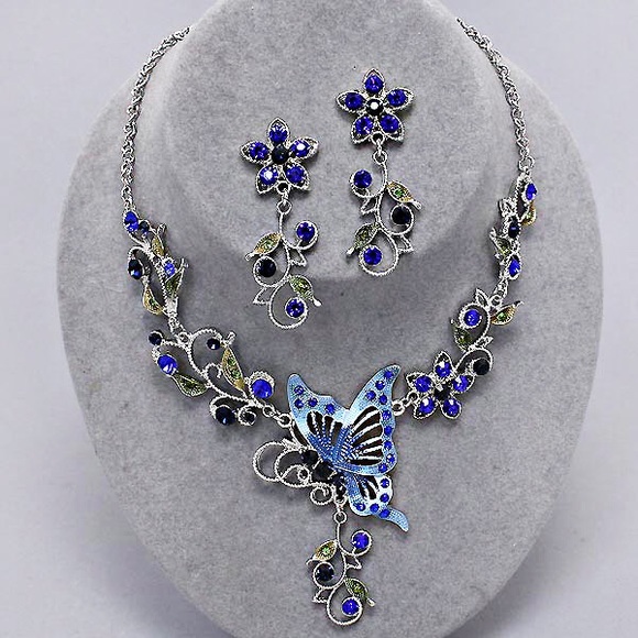 Crystal Butterfly Necklace Set/ Blue - Picture 1 of 8