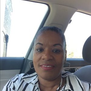 Meet your Posher, Tina