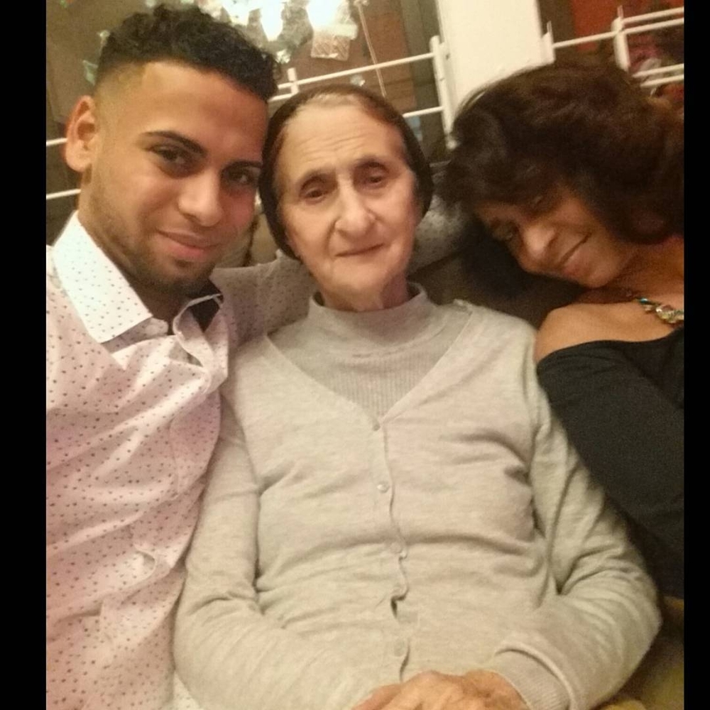 Meet your Posher, Ariel