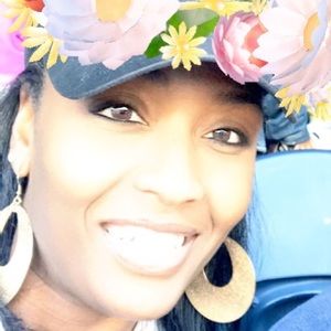 Meet your Posher, Keesha