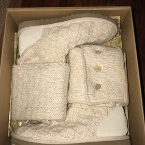 Cream Uggs