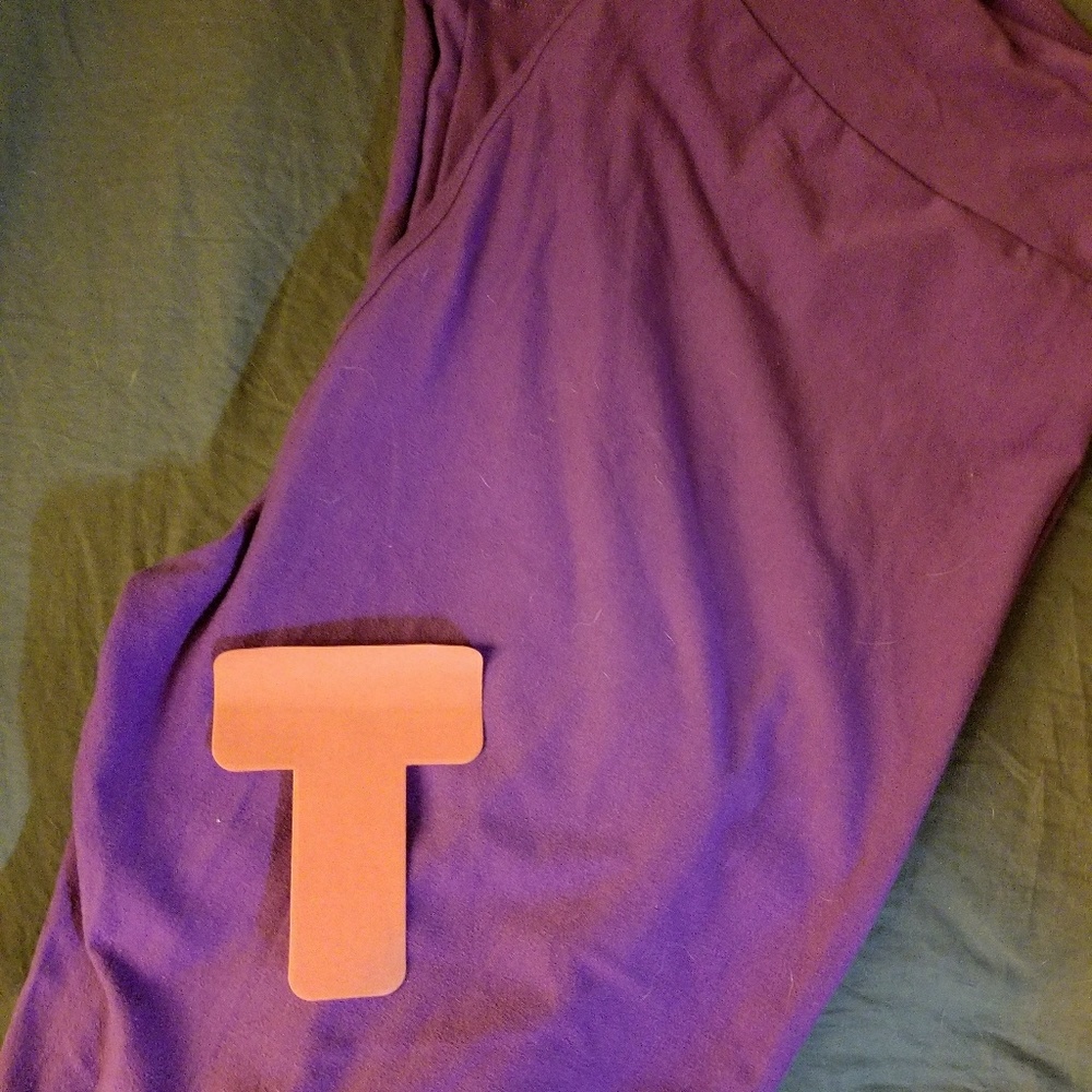 Lularoe Solid Purple leggings