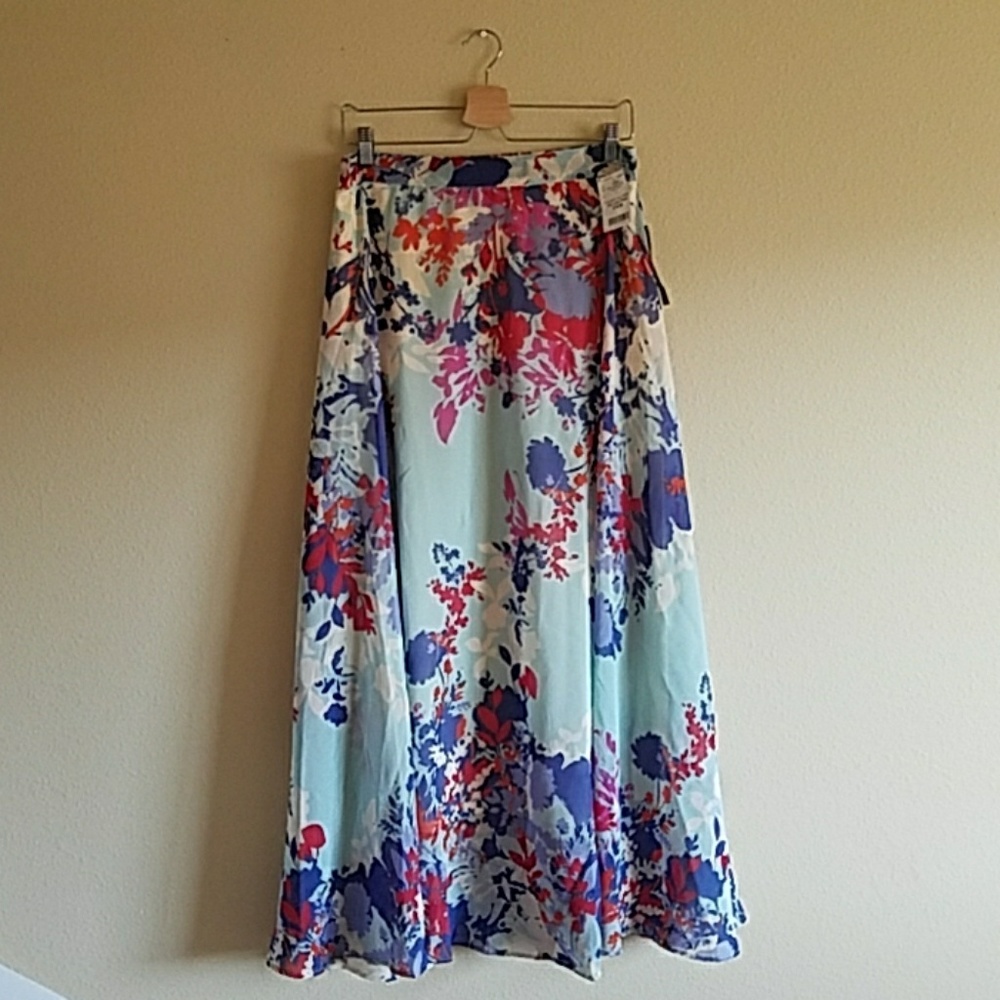 Beautiful Floral Maxi Skirt