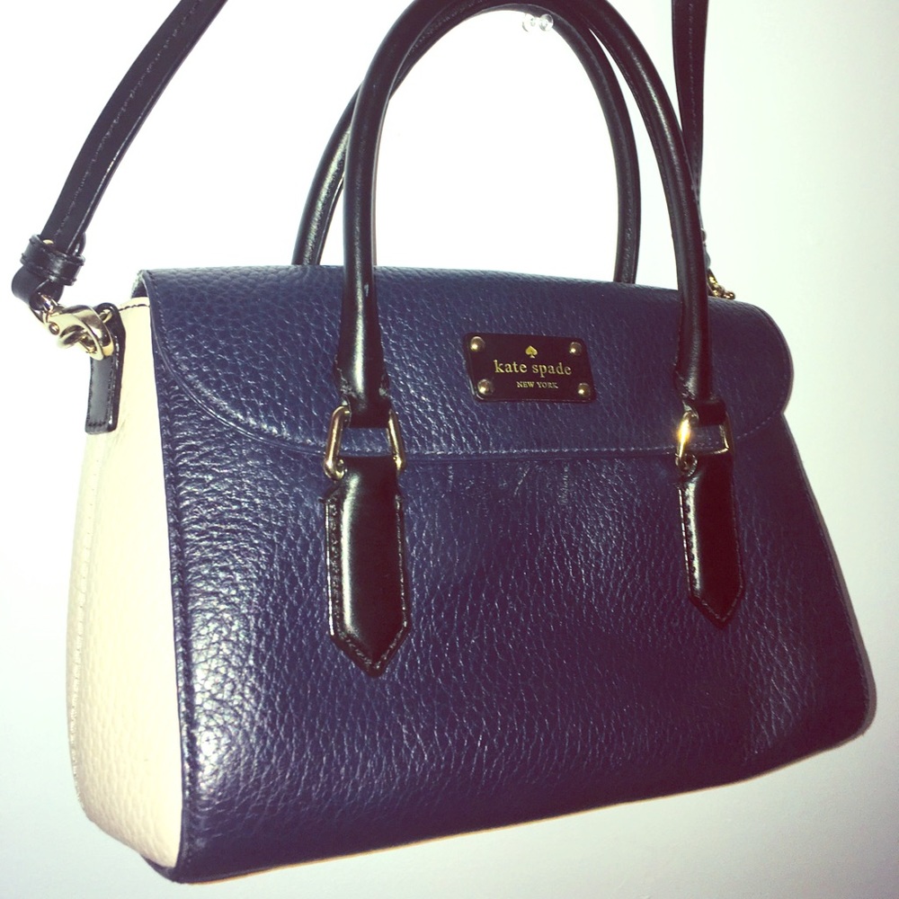 Authentic EUC Kate Spade satchel retails $398