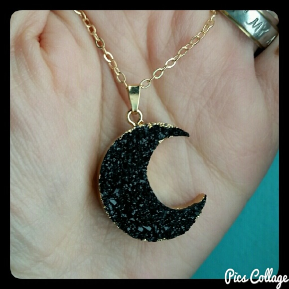 Black Druzy Moon Necklace - Picture 1 of 3